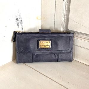 Leather Fossil Clutch/Wallet